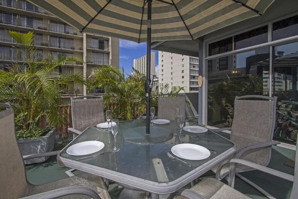 Hawaiian King Aparthotel Χονολουλού Εξωτερικό φωτογραφία