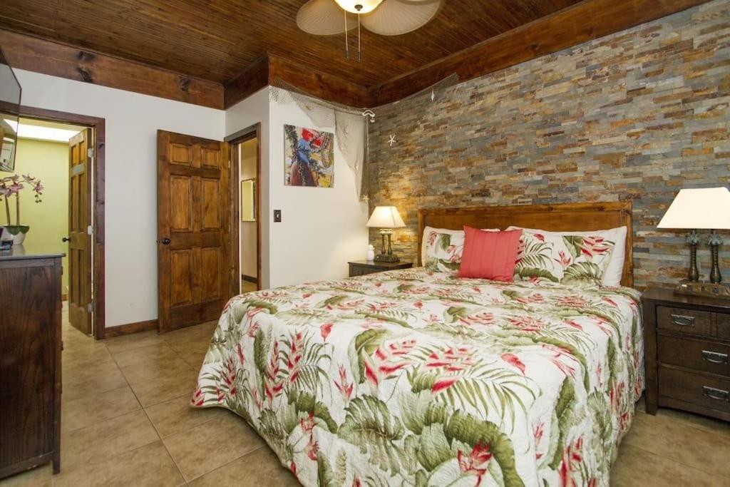 Hawaiian King Aparthotel Χονολουλού Εξωτερικό φωτογραφία
